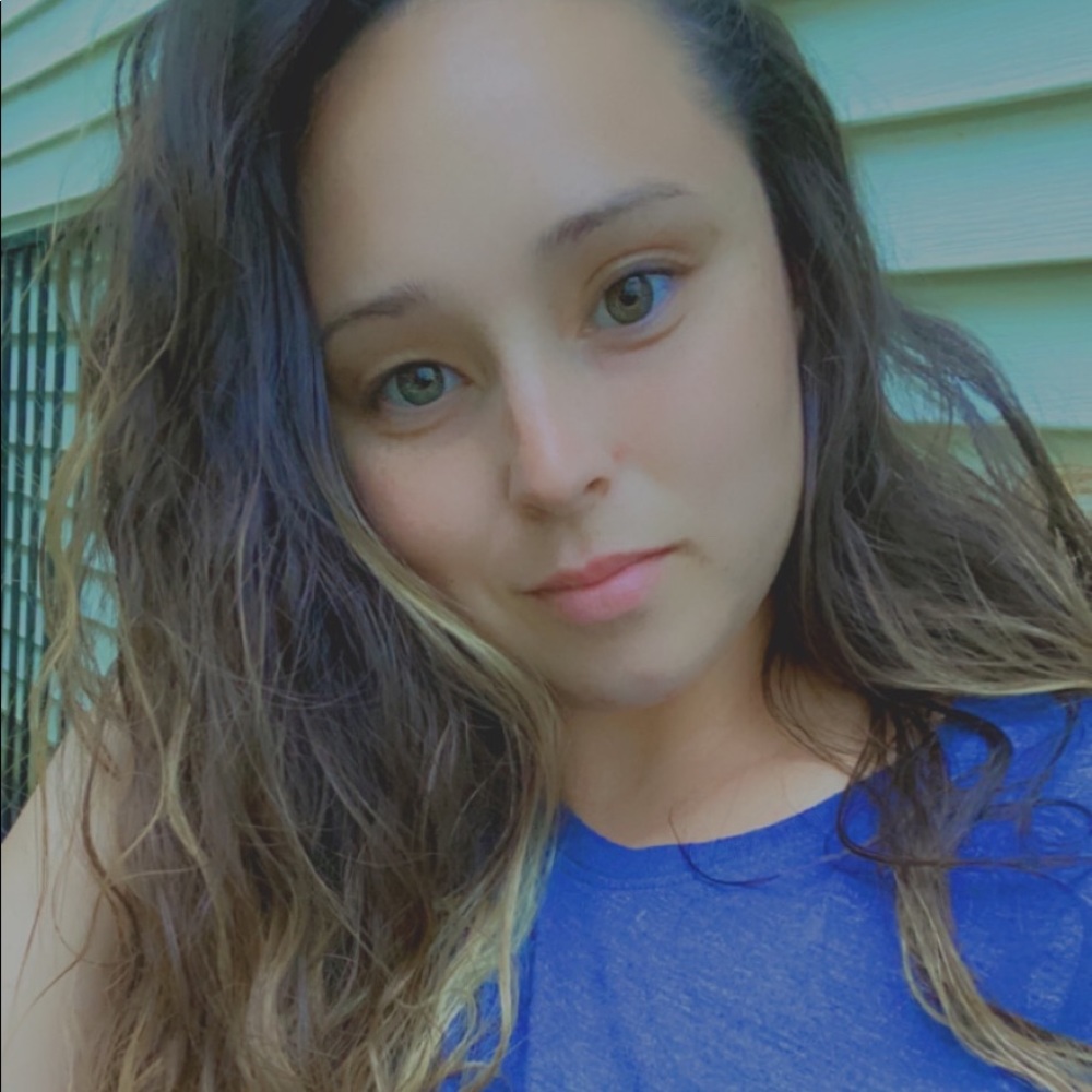 Meet your Posher, Cortnie